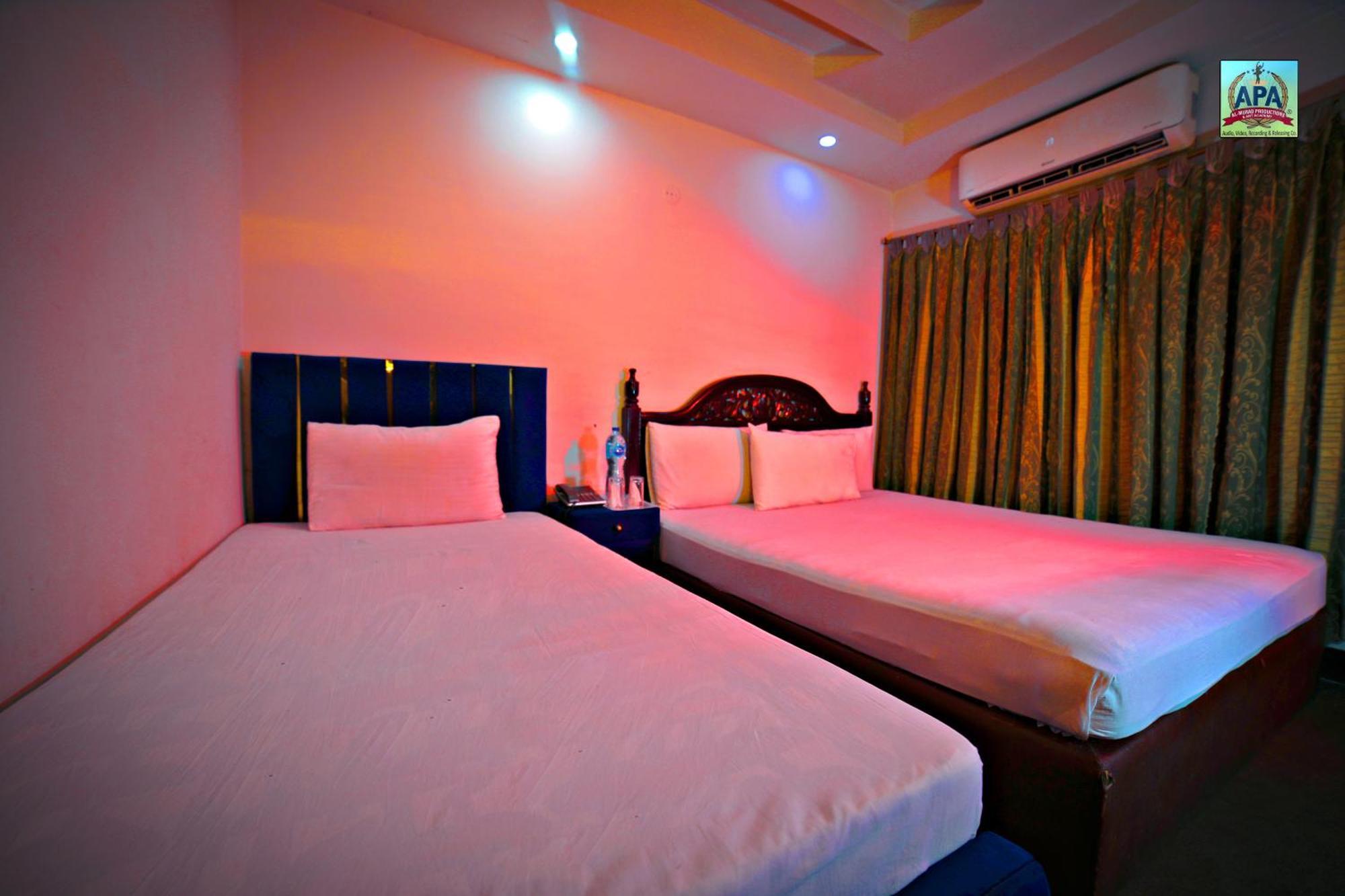 Quick Continental Hotel - Jail Road Lahore Ngoại thất bức ảnh